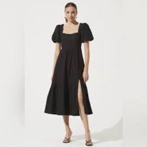 ASTR Poplin Tiered Maxi EUC Size SM revolve